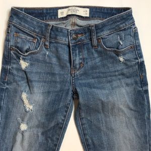 Super Skinny Distressed Abercrombie & Fitch Jeans!